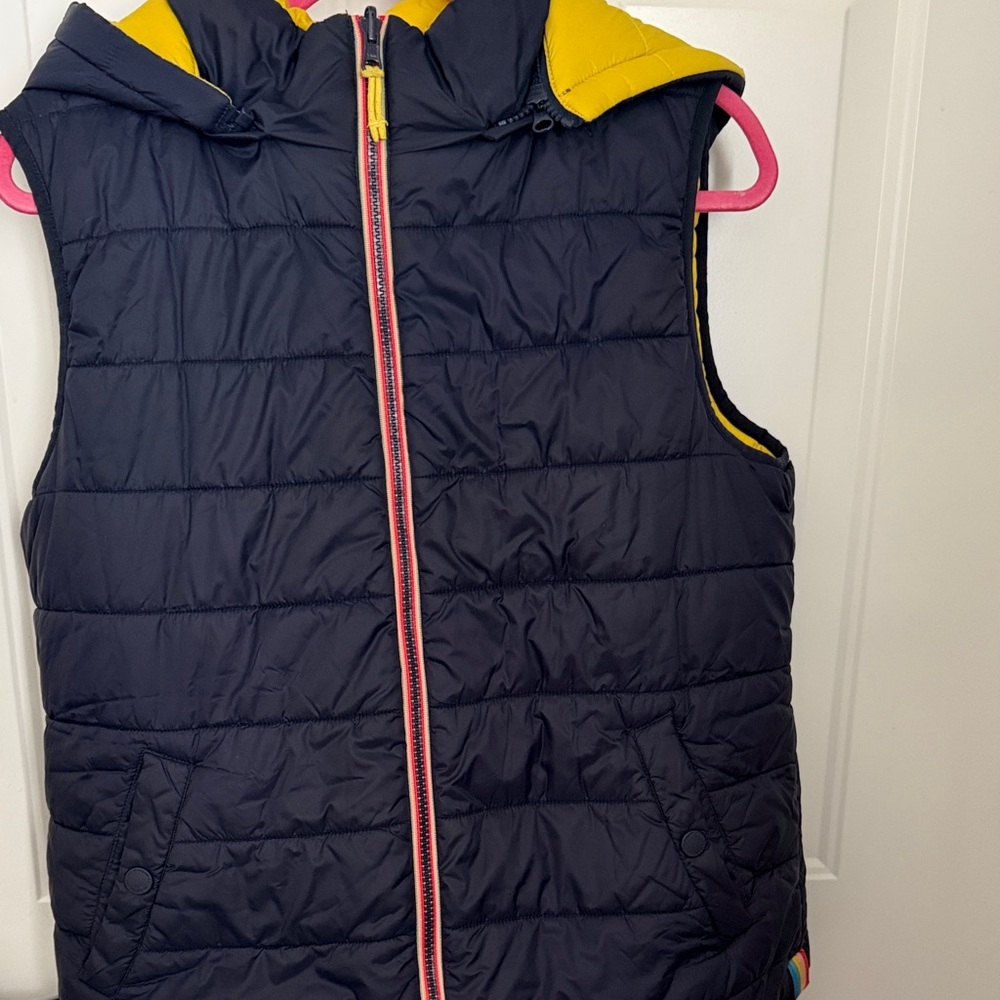 Boden Navy Quilted Hooded Reversible Puffer Vest